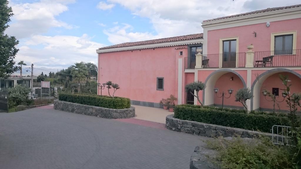 Гостевой дом Casale L'Abate Джарре Экстерьер фото